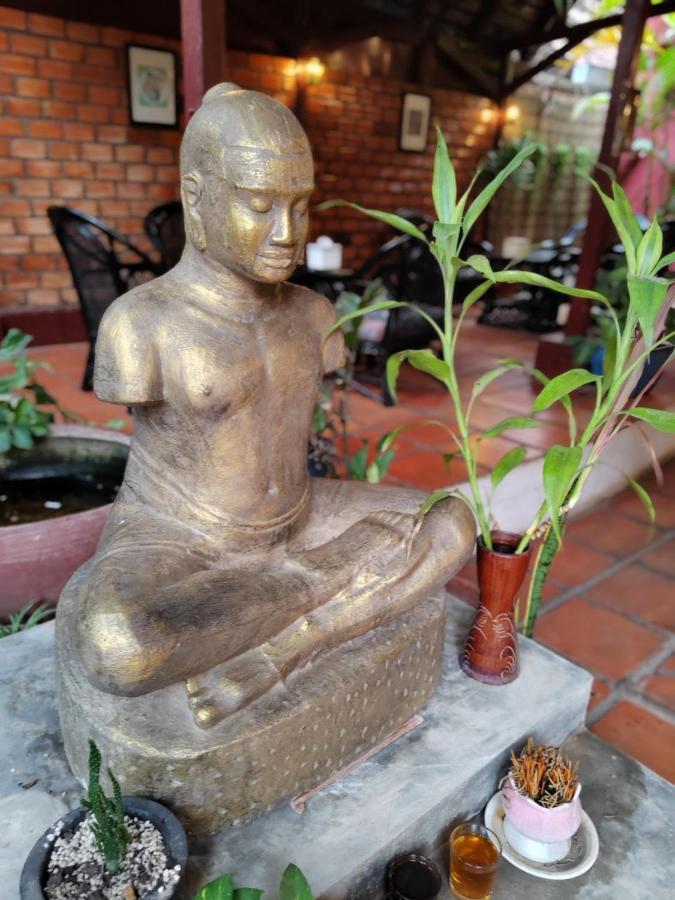 Soben Cafe Guesthouse & Restaurant Siem Reap Eksteriør bilde